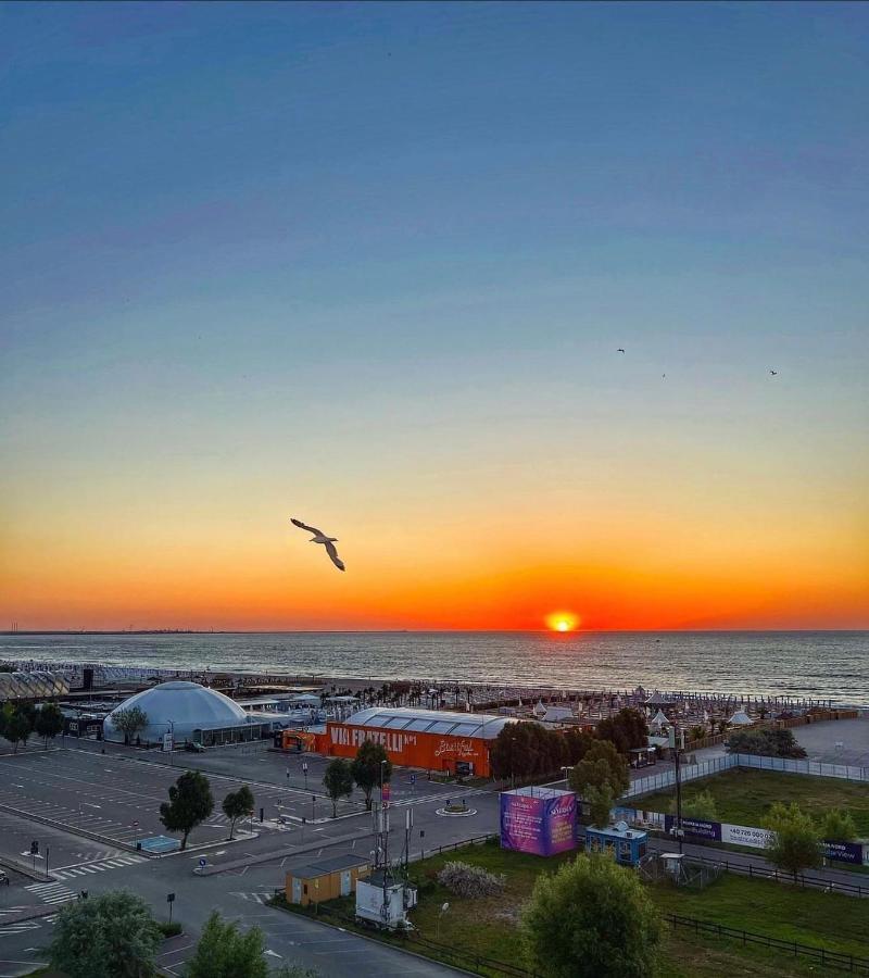 Appartamento Monalissa Summerland Mamaia Esterno foto